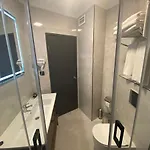 Uk Hotel