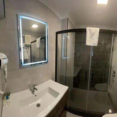 Uk Hotel Ankara