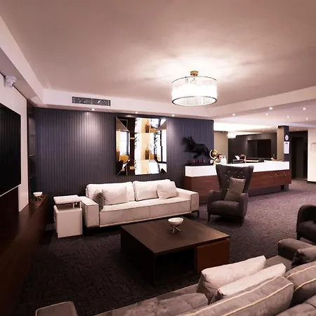 Uk Hotell 4*