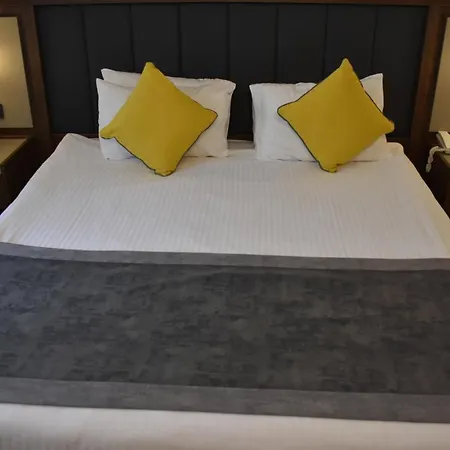 Uk Hotell 4*