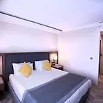 Uk 4*