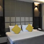 Hotell Uk 4*